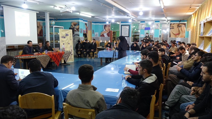 پنجمین نشست فصل سخن 4