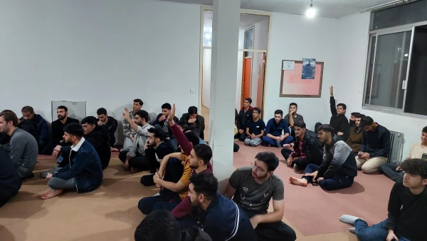 حضور مسئولین دانشگاه در جمع دانشجویان ساکن سرای دانشجویی 9