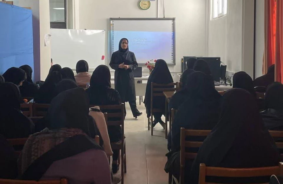 کارگاه آموزش مهارت های ارتباطی در مدرسه 6