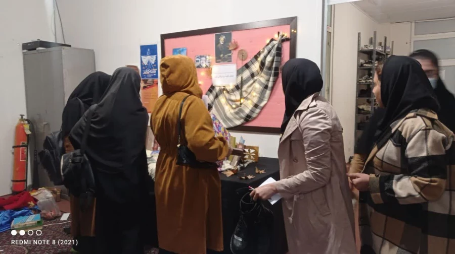  برپایی غرفه نمایشگاه کتاب با محوریت معرفی آثار مشاهیر کورد 4