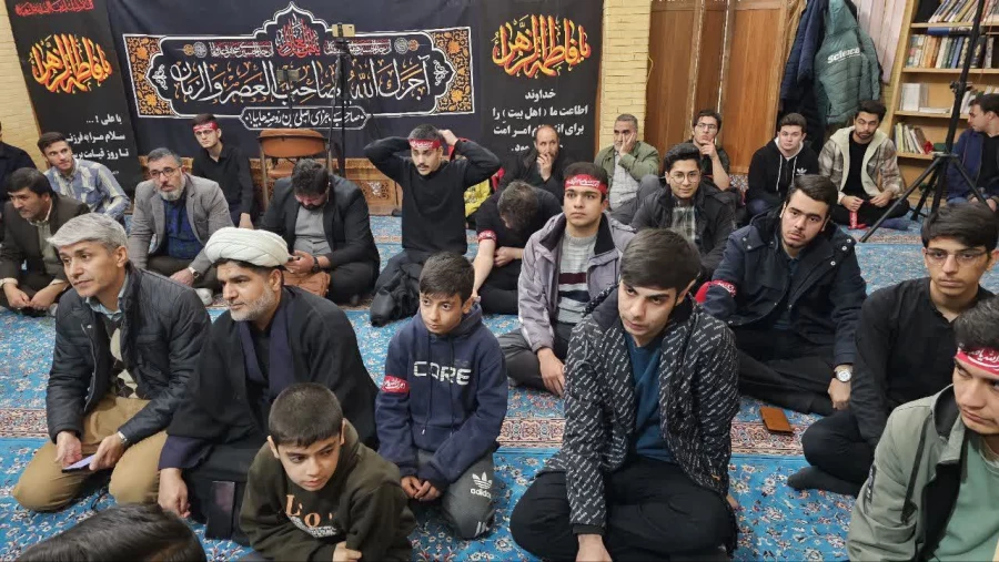 شب وداع با پیکر مطهر شهید گمنام در دانشگاه فرهنگیان استان کردستان 4