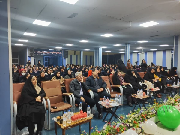 ویژه برنامه یلدای مادرانه به مناسبت شب یلدا و روز مادر 6