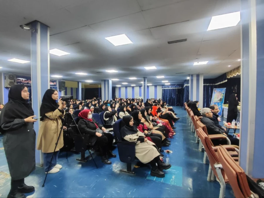 ویژه برنامه یلدای مادرانه به مناسبت شب یلدا و روز مادر 10