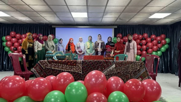 ویژه برنامه یلدای مادرانه به مناسبت شب یلدا و روز مادر 11