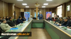 نشست هم اندیشی اساتید و کارکنان با موضوع «نقش ادیان در شکل دهی آینده» 3