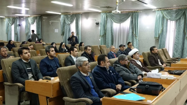 بررسی اصول تغذیه سالم در ماه مبارک رمضان در نشست هم اندیشی دانشگاه فرهنگیان استان کردستان 5