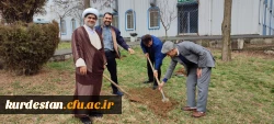 آیین کاشت نهال به نیابت از شهدای دانشجومعلم استان کردستان در دانشگاه فرهنگیان برگزار شد 10