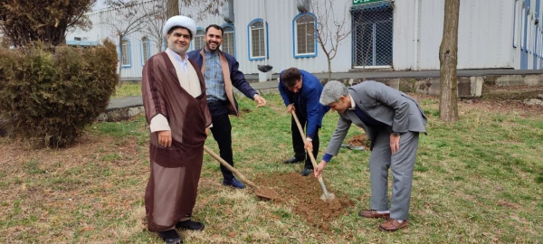 آیین کاشت نهال به نیابت از شهدای دانشجومعلم استان کردستان در دانشگاه فرهنگیان برگزار شد 10