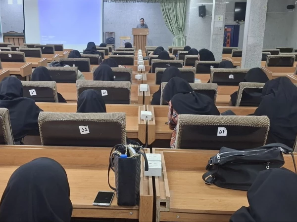 چهارمین جلسه دوره آموزشی پیشگیری از آسیب های اجتماعی در دانشگاه فرهنگیان کردستان 4