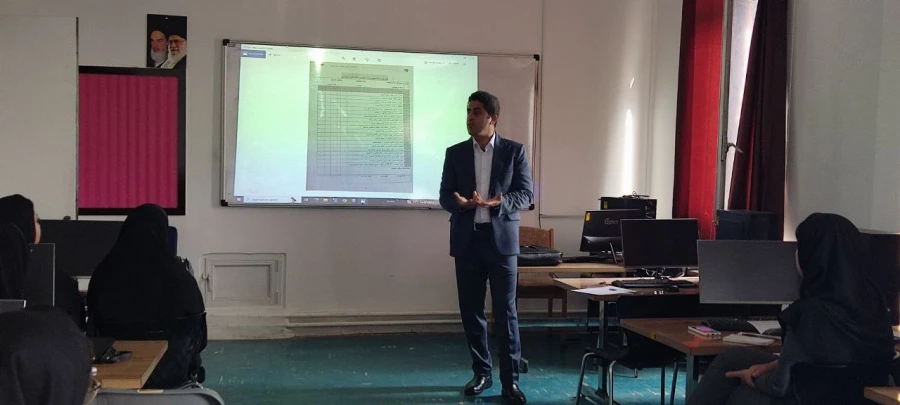 کارگاه آموزشی جشنواره تدریس برتر با محوریت فناوری های نوین آموزشی برگزار شد 4