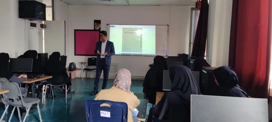 کارگاه آموزشی جشنواره تدریس برتر با محوریت فناوری های نوین آموزشی برگزار شد 5