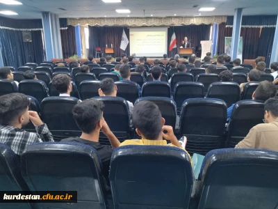 با حضور مسئولان ارشد دانشگاه و اداره کل آموزش و پرورش استان؛

جلسه توجیهی گزینش و شورای انضباطی برای دانشجویان جدیدالورود برگزار شد