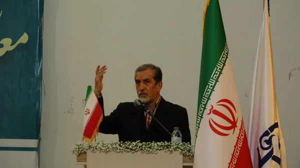 آیین گرامیداشت هفتۀ معلم و دهۀ سرآمدی آموزش در دانشگاه فرهنگیان کردستان 4