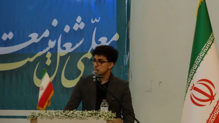 آیین گرامیداشت هفتۀ معلم و دهۀ سرآمدی آموزش در دانشگاه فرهنگیان کردستان 8