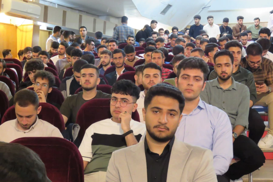 آیین گرامیداشت هفتۀ معلم و دهۀ سرآمدی آموزش در دانشگاه فرهنگیان کردستان 16