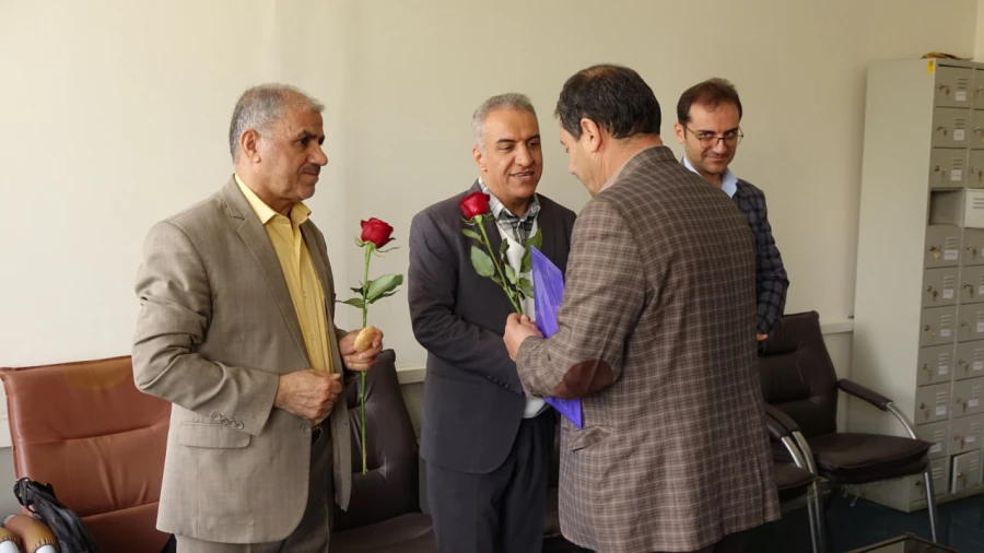 دیدار صمیمی دکتر ارکیان با اساتید و کارکنان حوزه آموزش در پردیس بنت الهدی صدر 2