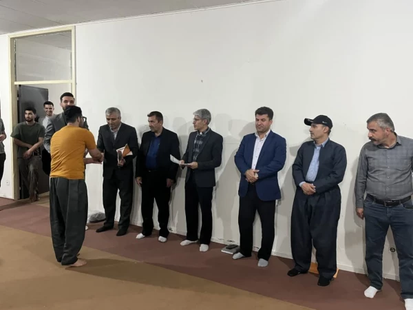 نشست صمیمی دکتر ارکیان با دانشجومعلمان در خوابگاه پردیس شهید مدرس 3