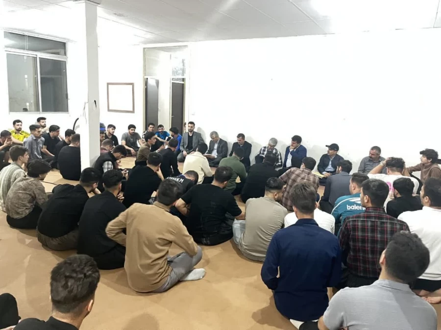 نشست صمیمی دکتر ارکیان با دانشجومعلمان در خوابگاه پردیس شهید مدرس 5