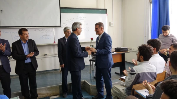 دیدار صمیمی ارکیان با اساتید و کارکنان حوزه آموزش در پردیس شهید مدرس 5