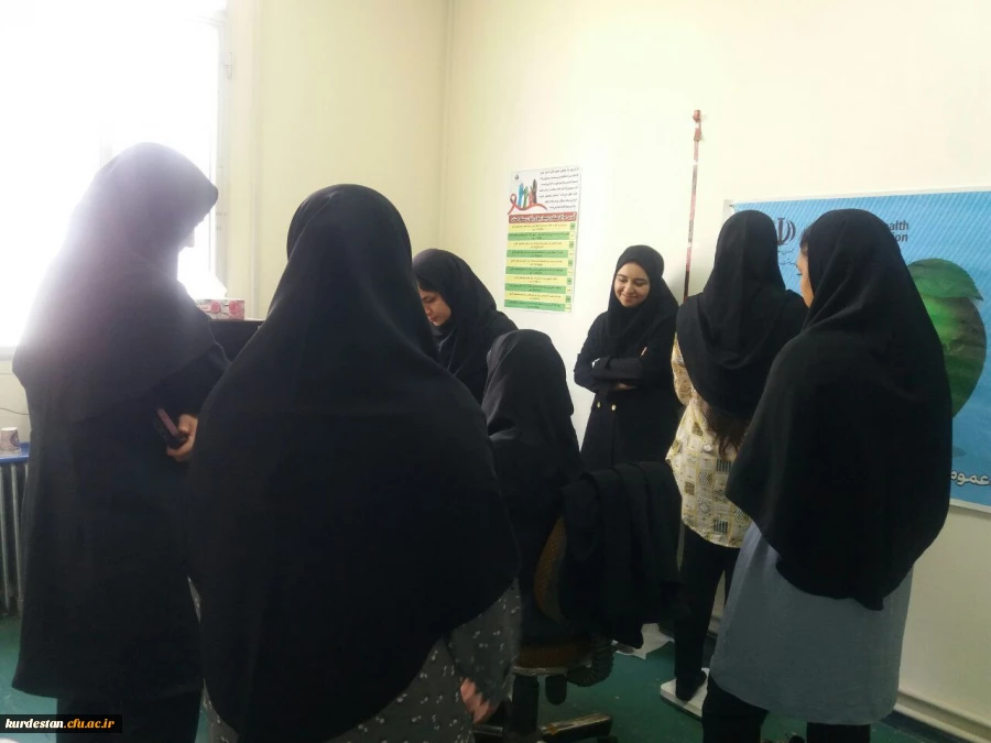 برگزاری «ایستگاه سلامت» در پردیس بنت الهدی صدر سنندج 2