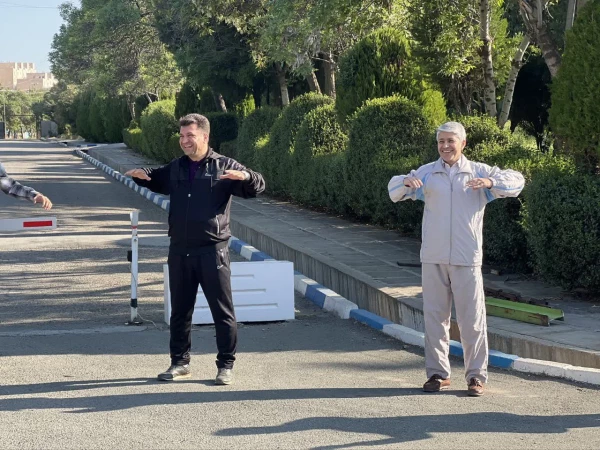 همایش پیاده روی در پردیس شهید مدرس سنندج برگزار شد 4