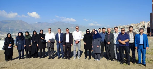 همایش پیاده روی در پردیس شهید مدرس سنندج برگزار شد 9