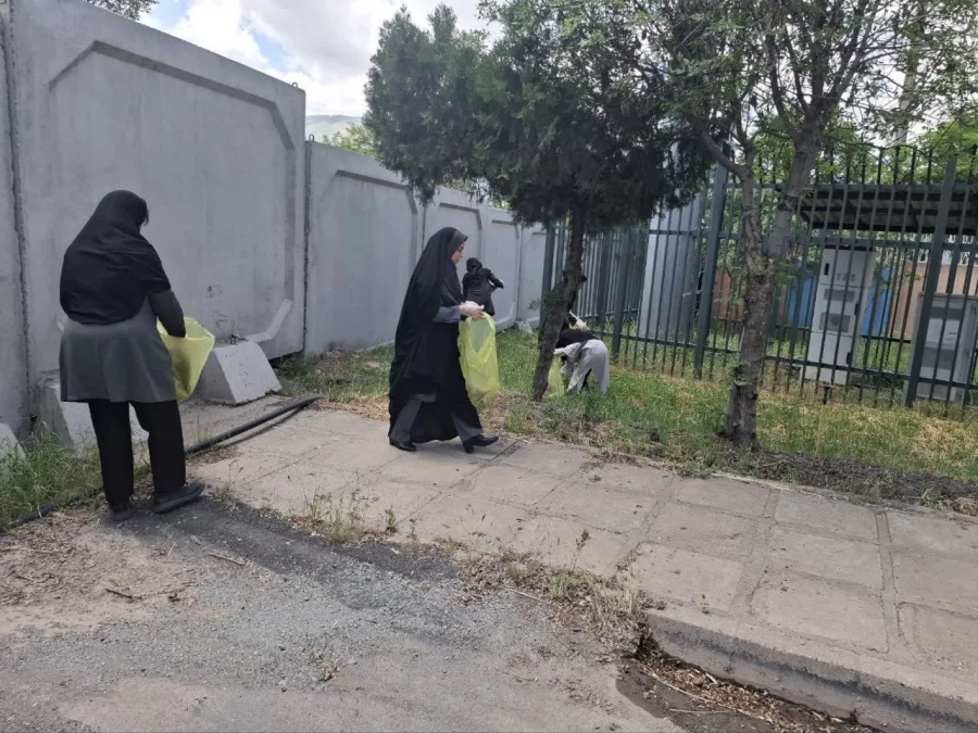 پویش «دانشگاه پاک» در پردیس بنت الهدی صدر سنندج برگزار شد 3