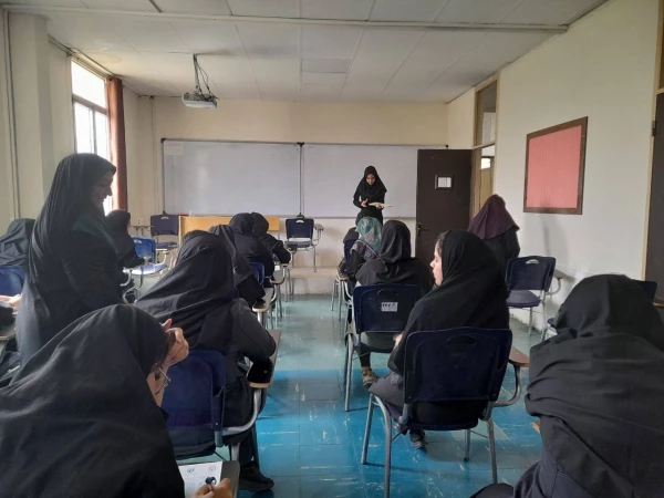 برگزاری آزمون کتبی طرح سنجش سواد قرآنی در پردیس بنت الهدی صدر سنندج 3