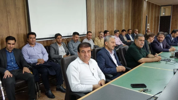 گفت وگوی صمیمانه مدیرکل حراست سازمان مرکزی دانشگاه فرهنگیان با اساتید و کارکنان پردیس های کردستان 8