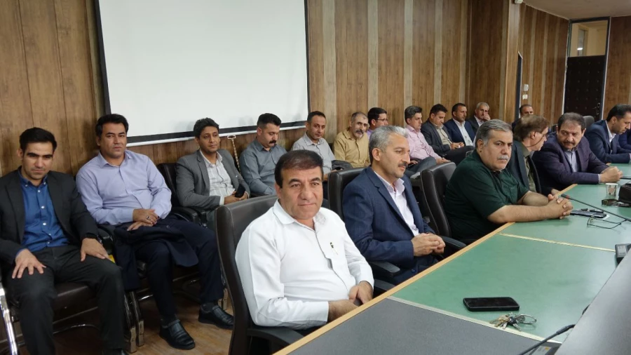 گفت وگوی صمیمانه مدیرکل حراست سازمان مرکزی دانشگاه فرهنگیان با اساتید و کارکنان پردیس های کردستان 8