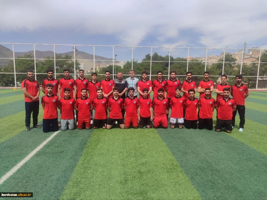 دوره داوری درجه سه فوتبال ویژه دانشجویان پردیس شهید مدرس سنندج با موفقیت برگزار شد 2