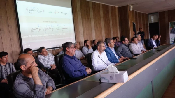 جمع خوانی سوره فتح و محکومیت جنایت صهیونیست ها در دانشگاه فرهنگیان کردستان 4