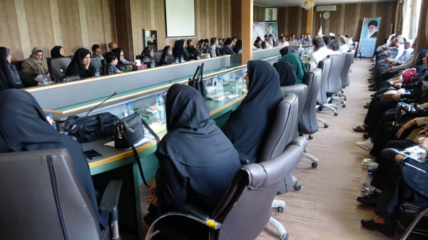 نشست تبیینی «ابعاد جنگ ۱۲ روزه» در دانشگاه فرهنگیان کردستان برگزار شد 4