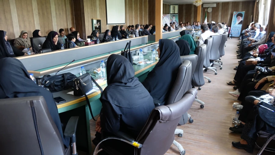 نشست تبیینی «ابعاد جنگ ۱۲ روزه» در دانشگاه فرهنگیان کردستان برگزار شد 4