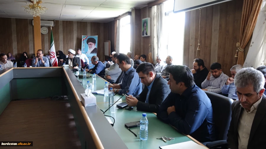 نشست تبیینی «ابعاد جنگ ۱۲ روزه» در دانشگاه فرهنگیان کردستان برگزار شد 10