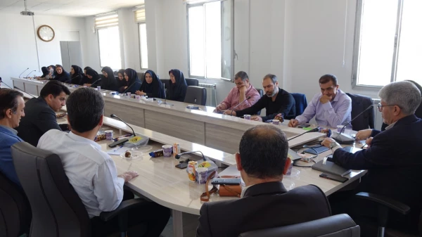 تجلیل از خدمات دکتر ناصر بهرامی، معاون پیشین توسعه منابع و امور دانشجویی پردیس 6