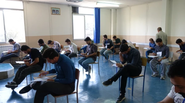 بازدید رئیس امور پردیس های دانشگاه فرهنگیان کردستان از حوزه های امتحانی 3