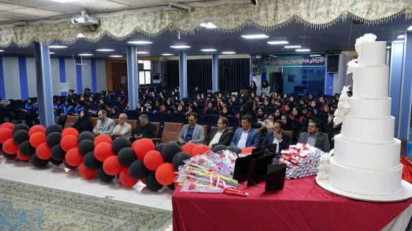 جشن دانش آموختگی دانشجومعلمان پردیس بنت الهدی صدر برگزار شد 4