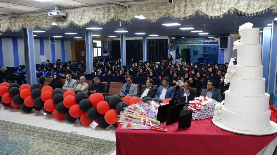 جشن دانش آموختگی دانشجومعلمان پردیس بنت الهدی صدر برگزار شد 4