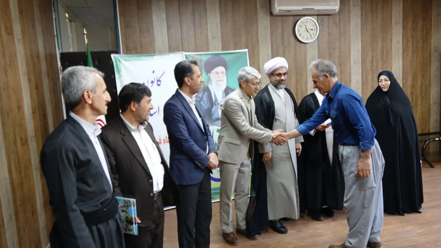 نشست هم اندیشی کارکنان و اساتید دانشگاه فرهنگیان کردستان برگزار شد 5