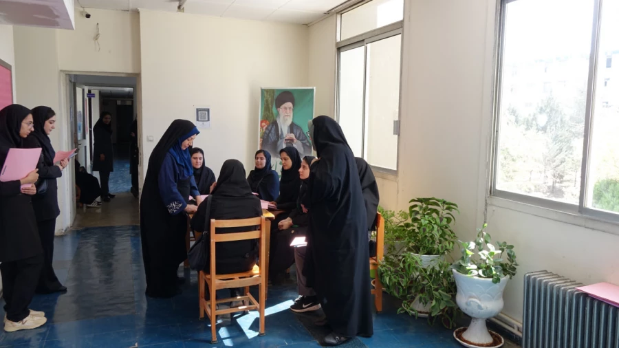 آغاز فرایند ثبت نام حضوری پذیرفته شدگان کارشناسی پیوسته سال ۱۴۰۴ 4