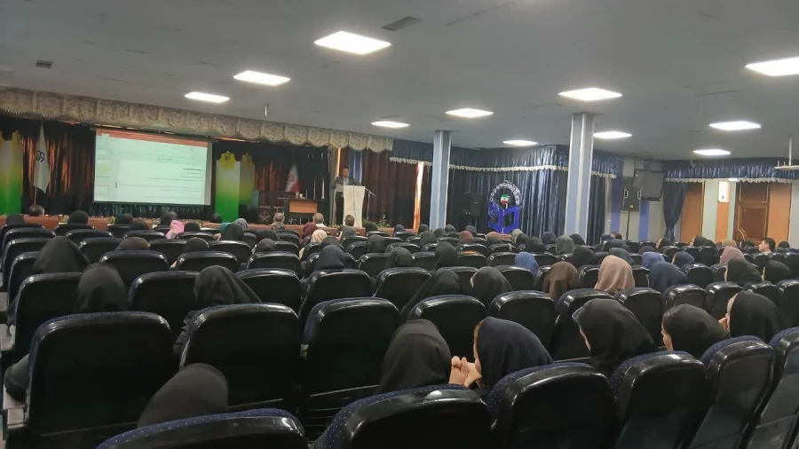 دوره آموزشی ـ توجیهی کارورزی ویژه مدیران و معلمان راهنمای مدارس تجربی برگزار شد 4