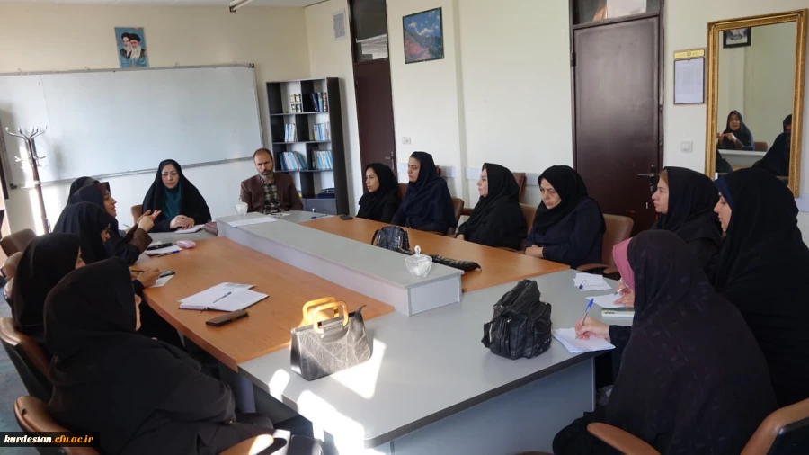جلسه شورای اسکان پردیس بنت الهدی صدر سنندج برگزار شد 3