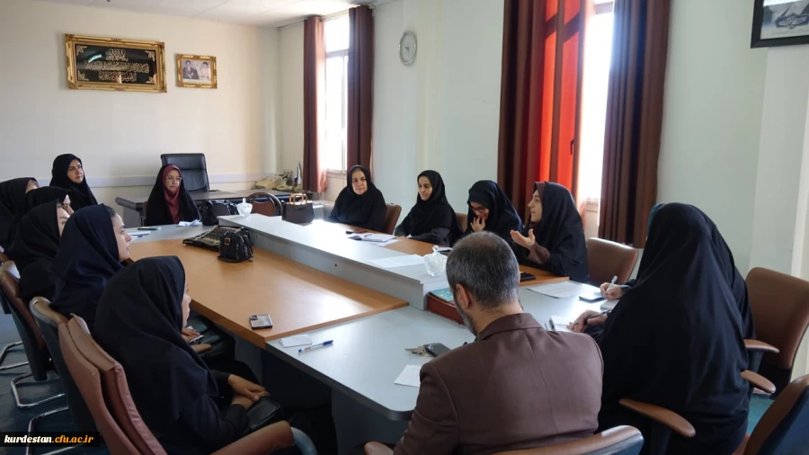 جلسه شورای اسکان پردیس بنت الهدی صدر سنندج برگزار شد 5