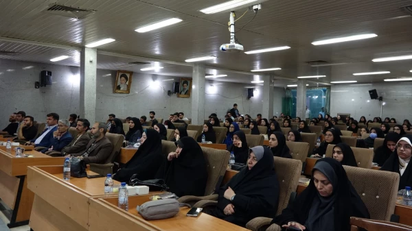 کارگاه تخصصی «نسل زد و سواد رسانه ای» با حضور مشاور شورای عالی فضای مجازی برگزار شد 4