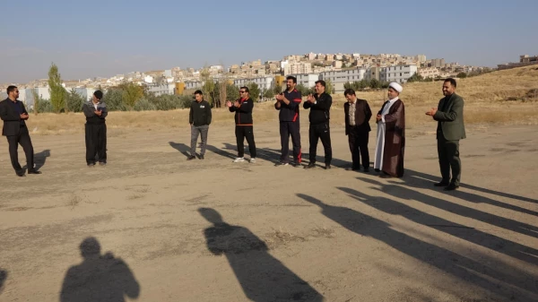 همایش پیاده روی اساتید، کارکنان و دانشجومعلمان در پردیس شهید مدرس برگزار شد 5