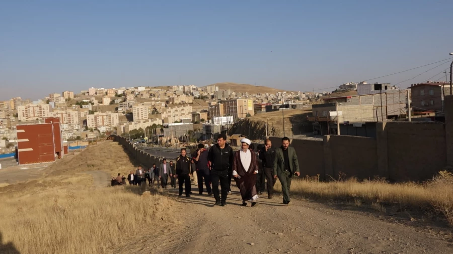 همایش پیاده روی اساتید، کارکنان و دانشجومعلمان در پردیس شهید مدرس برگزار شد 7