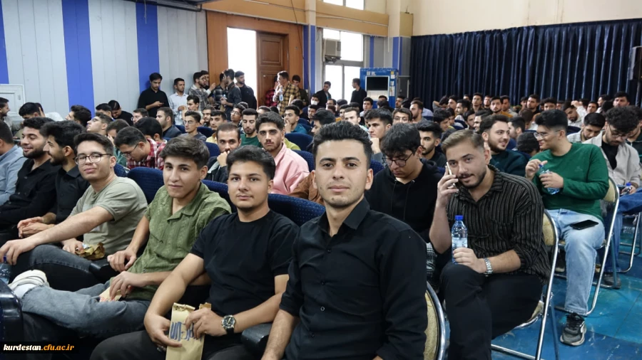 آیین استقبال از نودانشجومعلمان ورودی ۱۴۰۴ در دانشگاه فرهنگیان کردستان برگزار شد 6