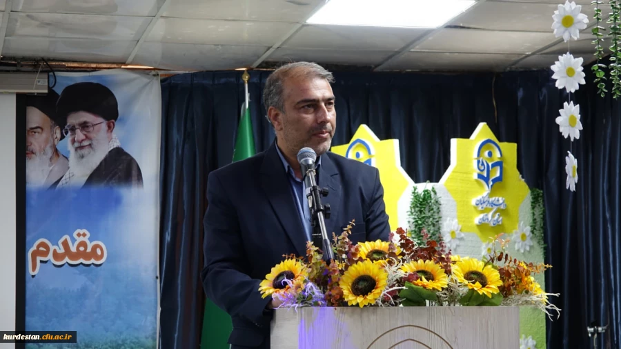 آیین استقبال از نودانشجومعلمان ورودی ۱۴۰۴ در دانشگاه فرهنگیان کردستان برگزار شد 11