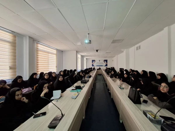 کارگاه آموزشی «تغذیه سالم، خودمراقبتی و پیشگیری از پوکی استخوان» در پردیس بنت الهدی صدر برگزار شد 2